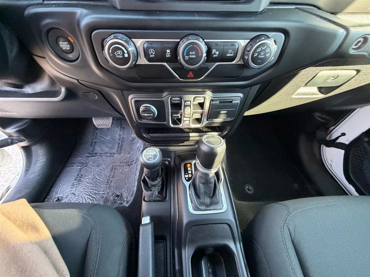 Jeep Gladiator Sport S 4x4 2020