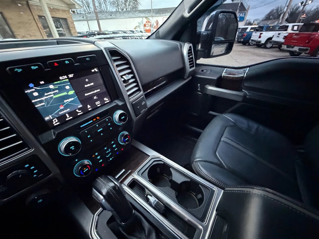 Ford F-150 King Ranch 4WD SuperCrew 5.5' Box 2017