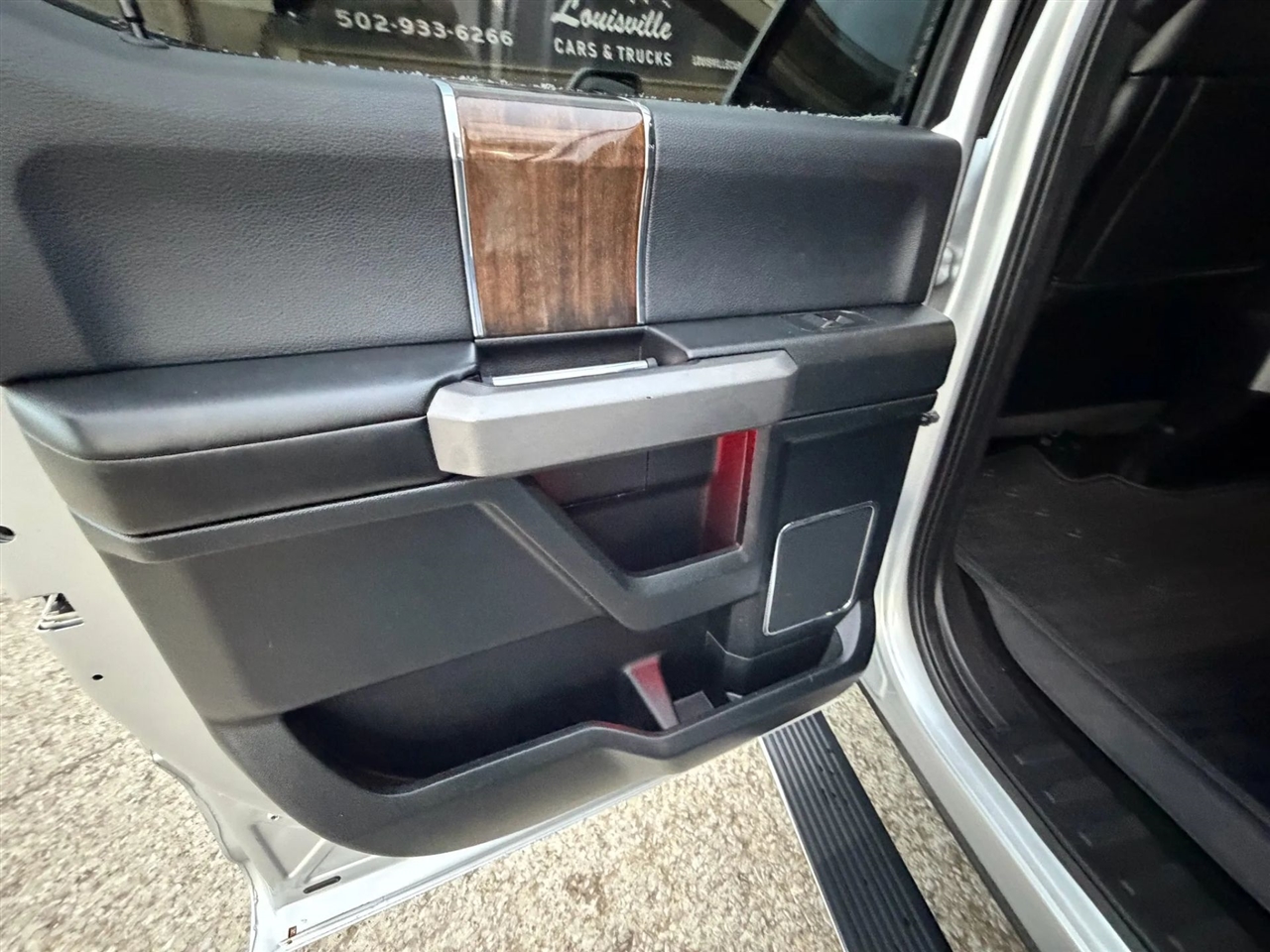 Ford F-150 King Ranch 4WD SuperCrew 5.5' Box 2017