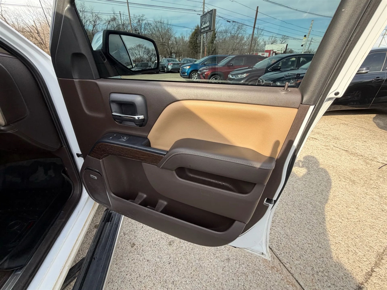 GMC Sierra 1500 4WD Crew Cab 143.5" Denali 2018