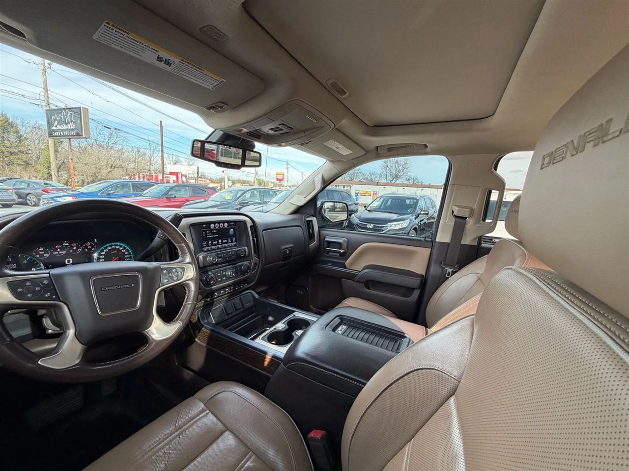 GMC Sierra 1500 4WD Crew Cab 143.5" Denali 2018