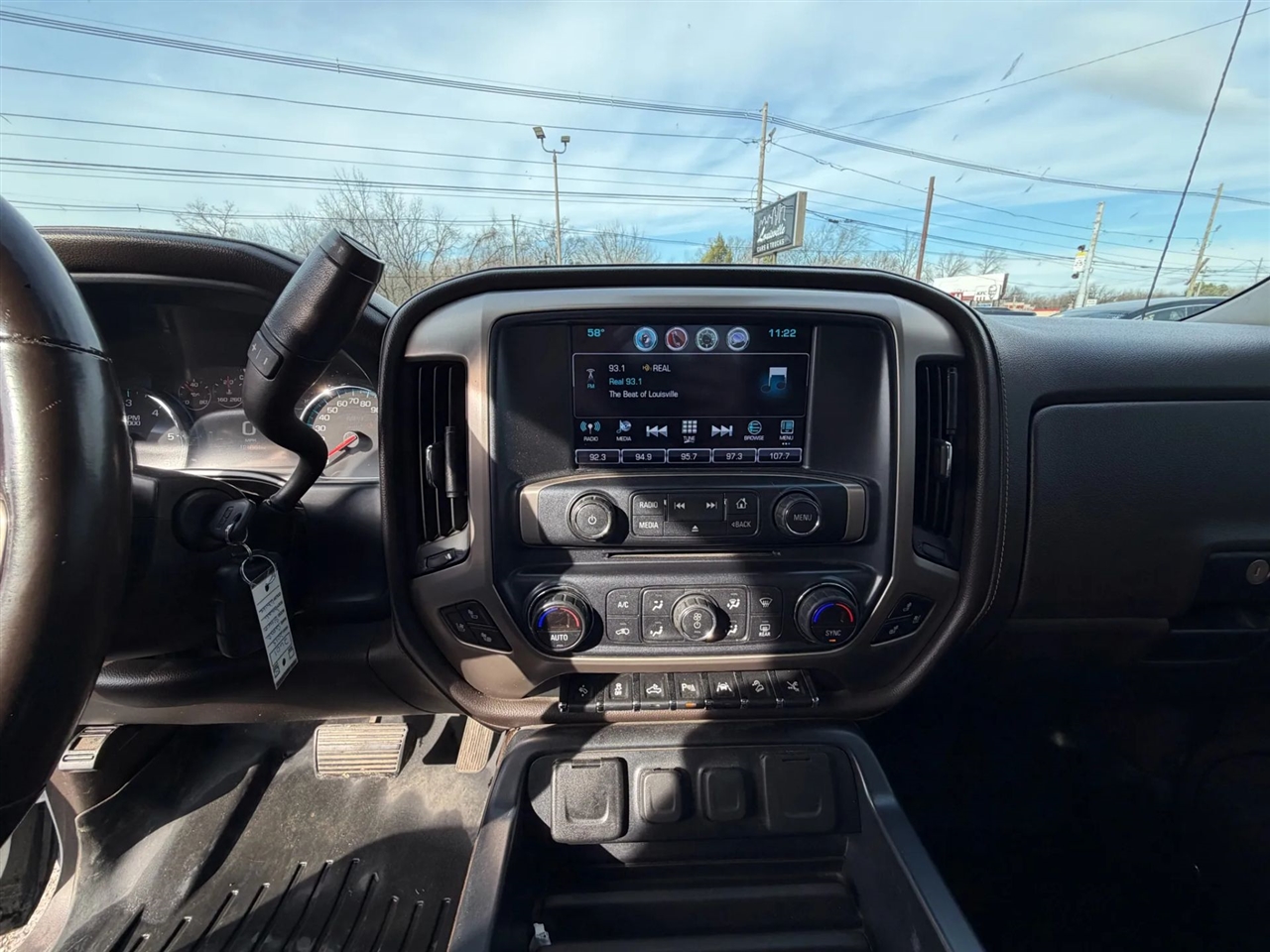 GMC Sierra 1500 4WD Crew Cab 143.5" Denali 2018