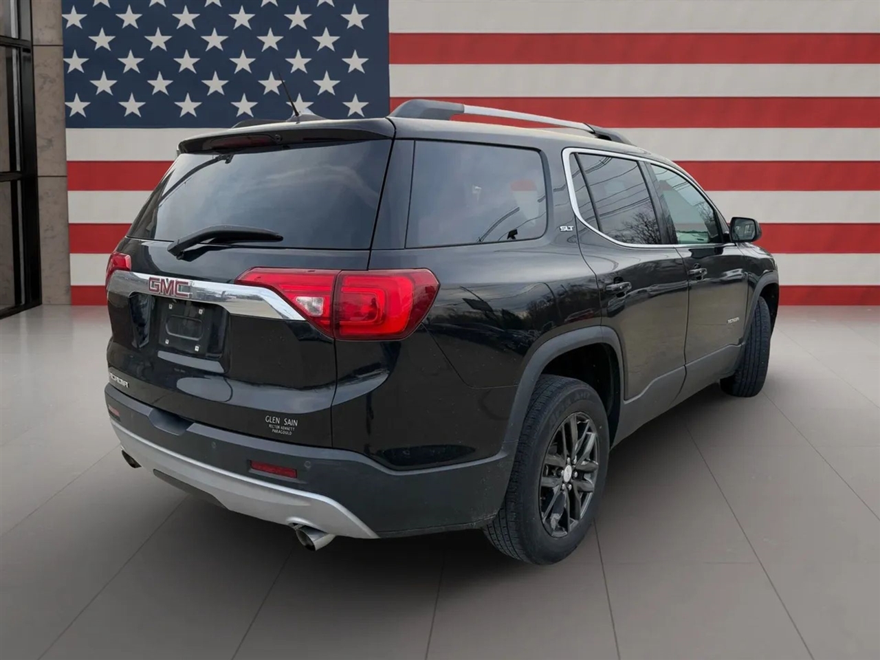 GMC Acadia FWD 4dr SLT w/SLT-1 2017