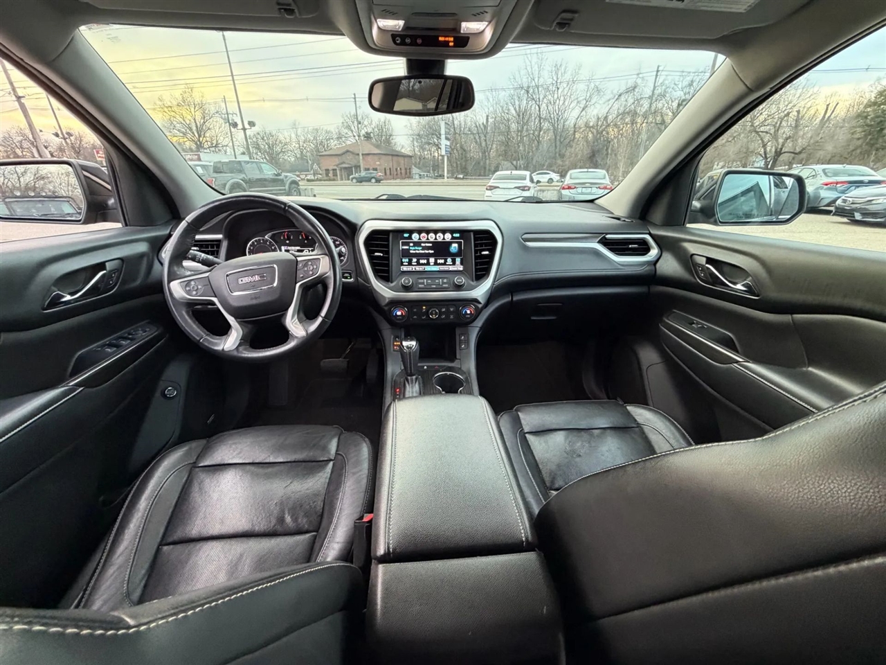 GMC Acadia FWD 4dr SLT w/SLT-1 2017