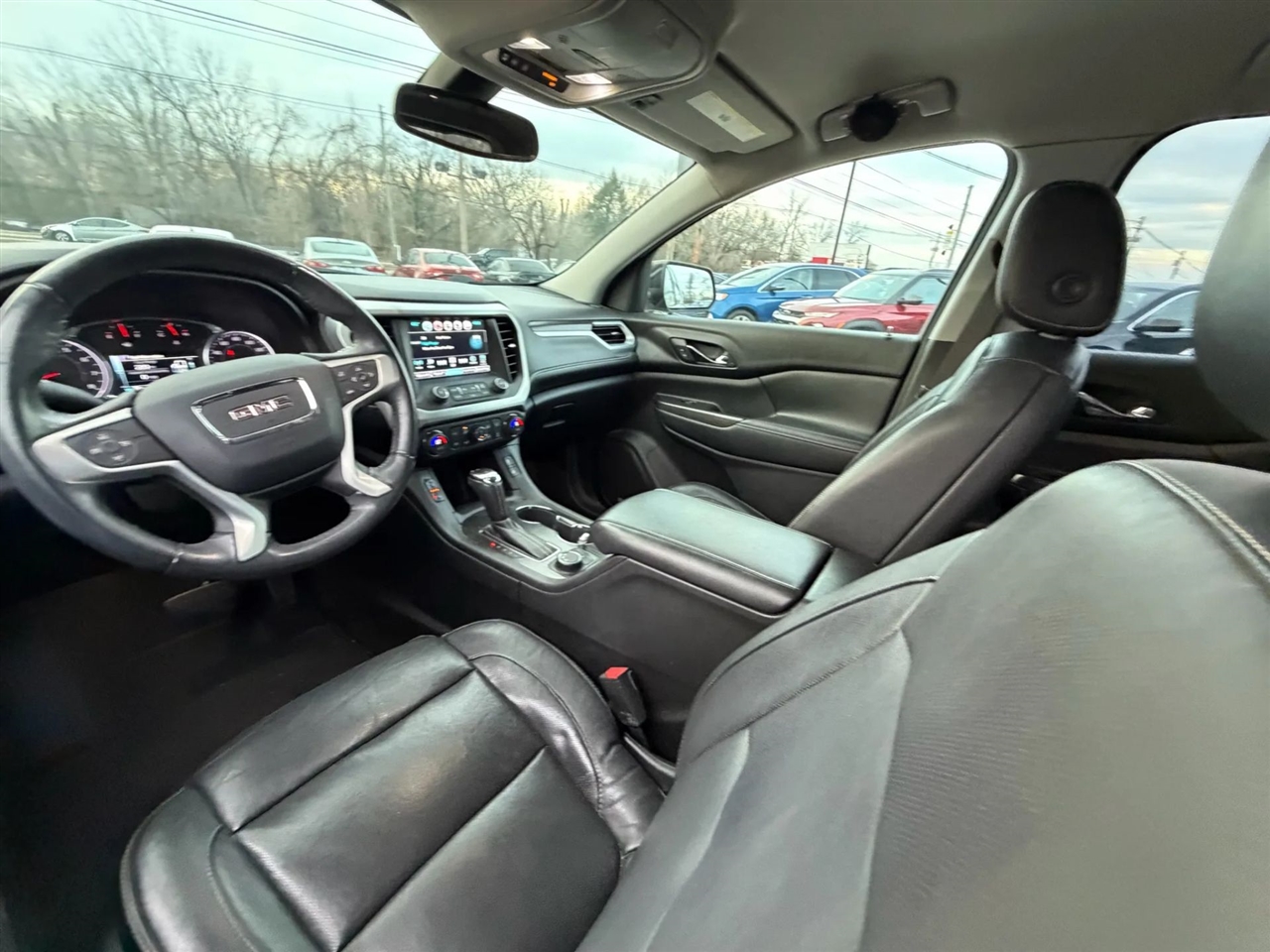 GMC Acadia FWD 4dr SLT w/SLT-1 2017