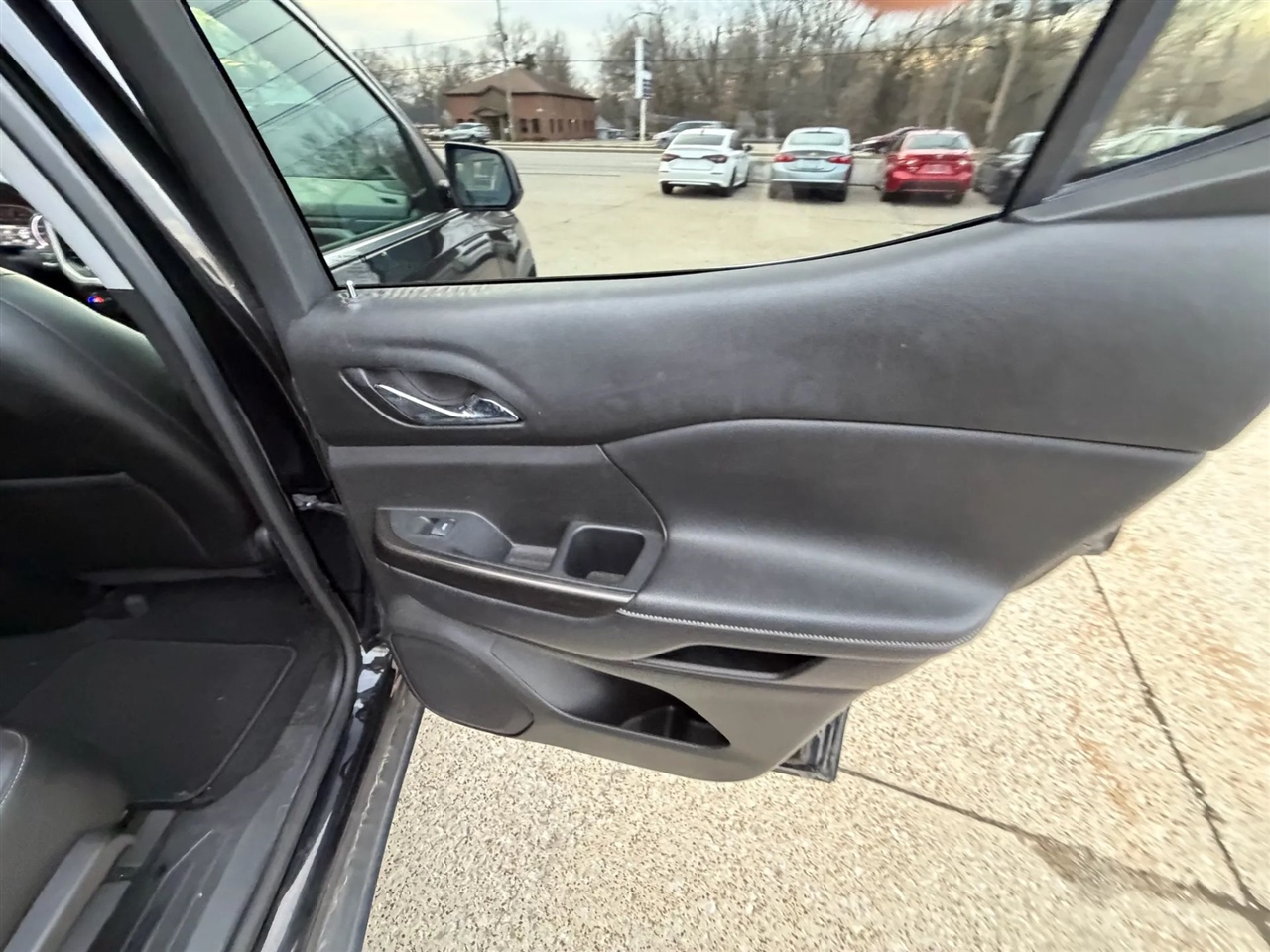 GMC Acadia FWD 4dr SLT w/SLT-1 2017