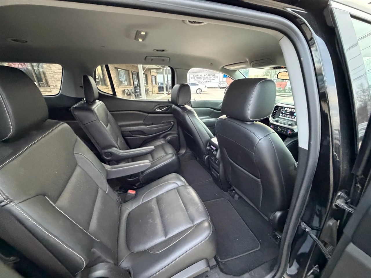 GMC Acadia FWD 4dr SLT w/SLT-1 2017