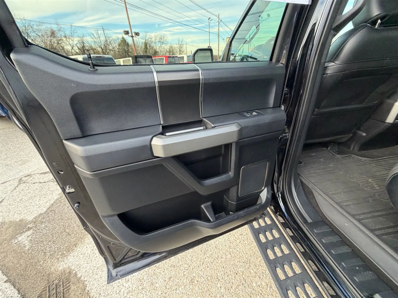 Ford F-150 Raptor 4WD SuperCrew 5.5' Box 2019