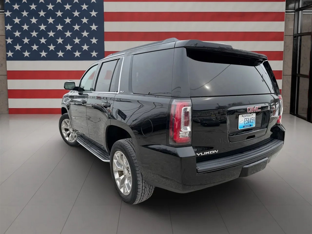 GMC Yukon 4WD 4dr SLT 2016