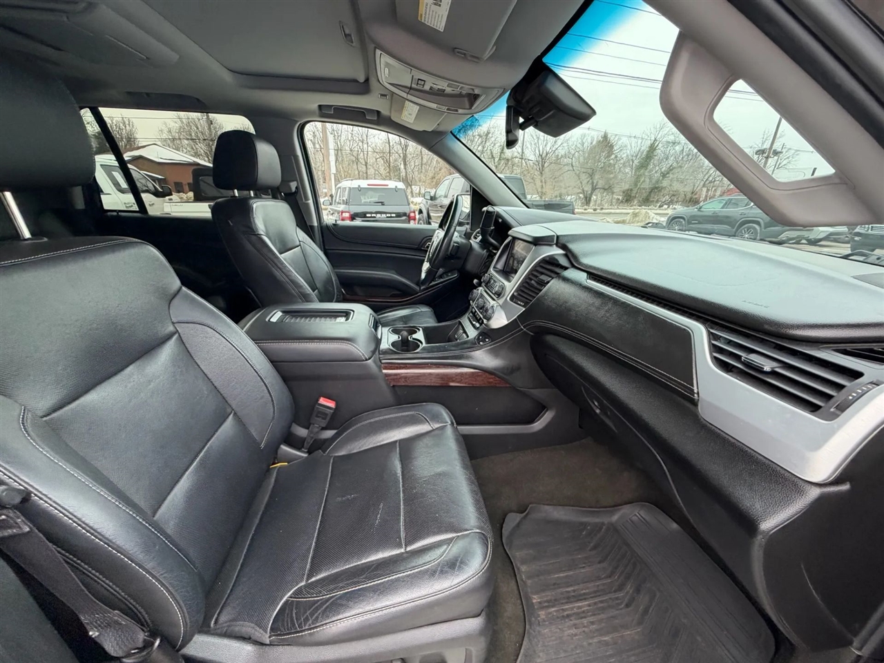 GMC Yukon 4WD 4dr SLT 2016