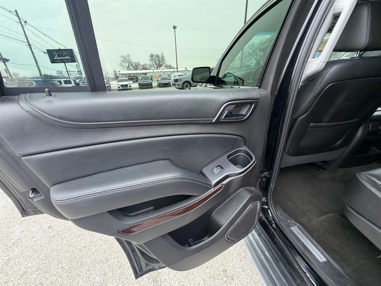 GMC Yukon 4WD 4dr SLT 2016