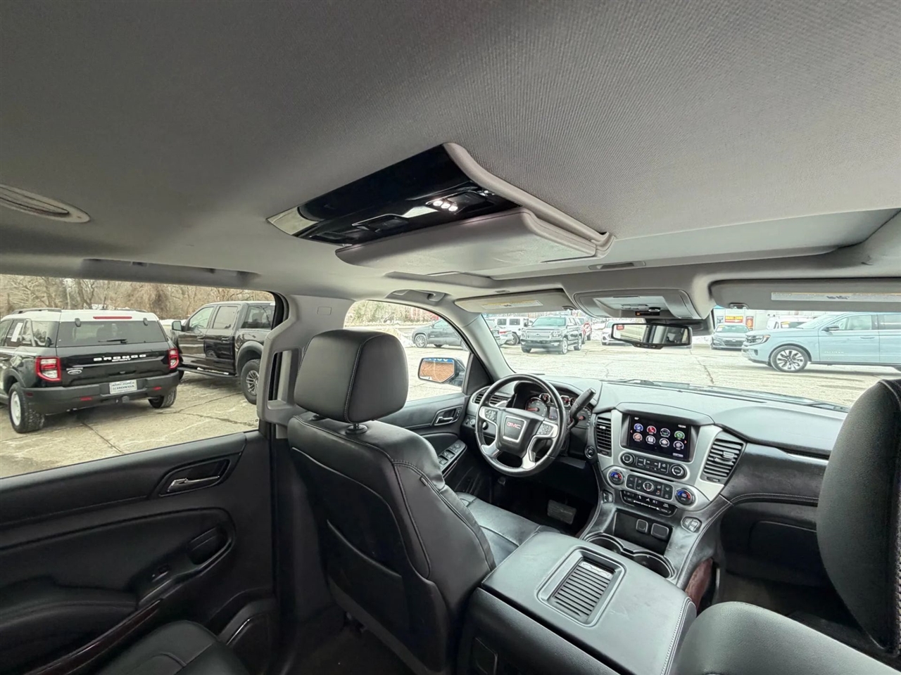 GMC Yukon 4WD 4dr SLT 2016