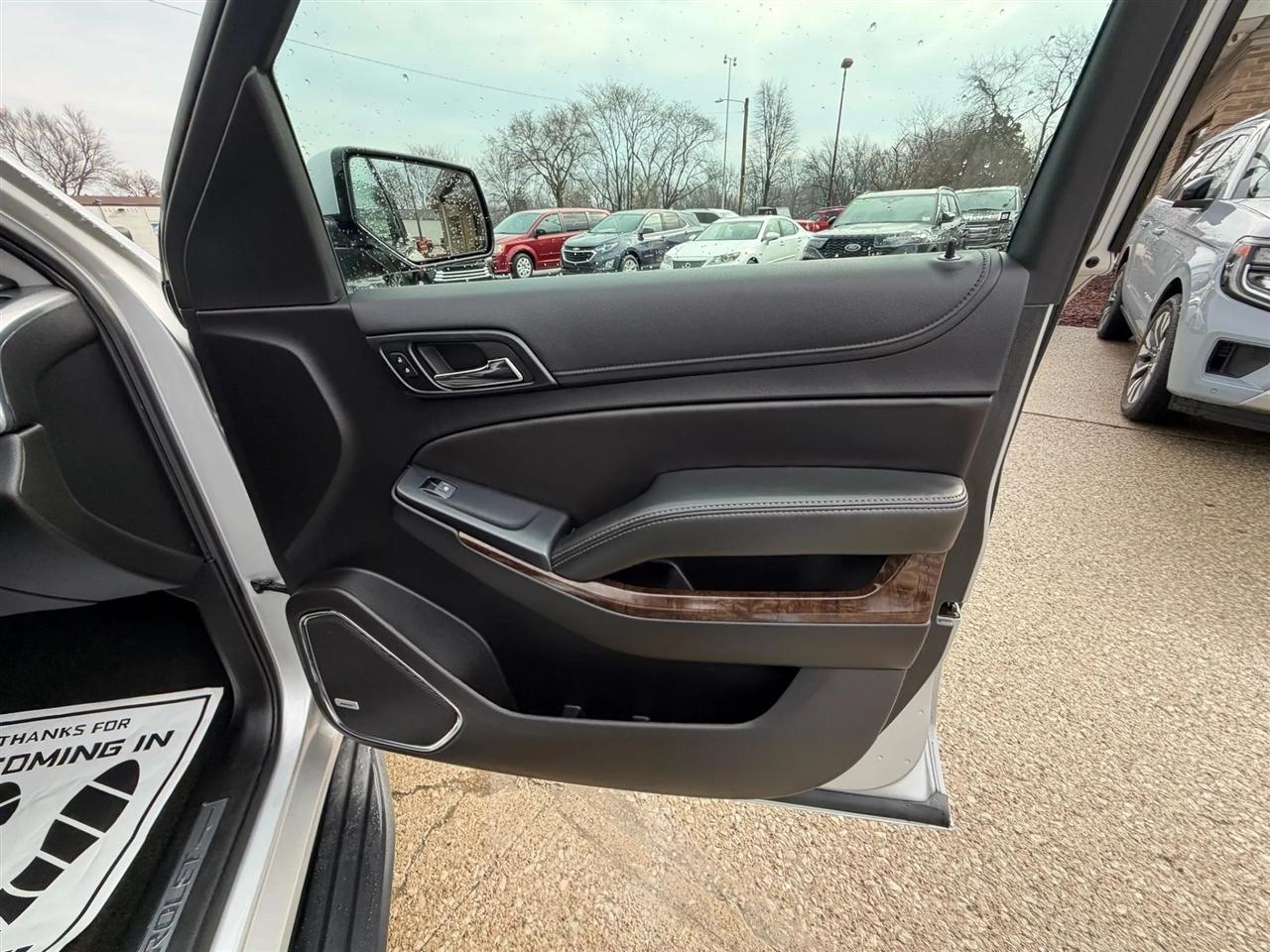 Chevrolet Tahoe 4WD 4dr LT 2018