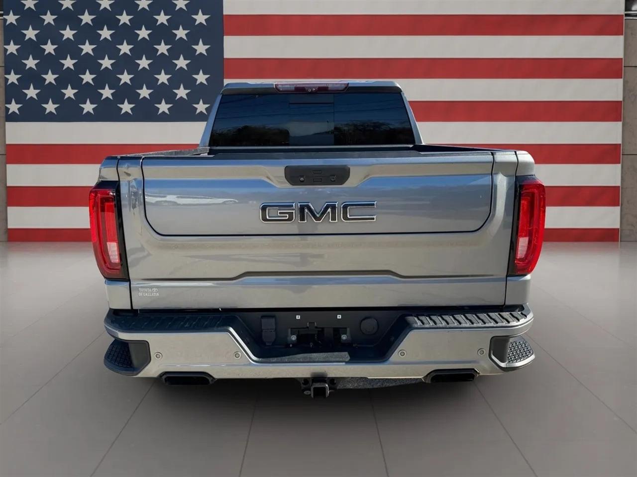 GMC Sierra 1500 4WD Crew Cab 147" AT4 2020