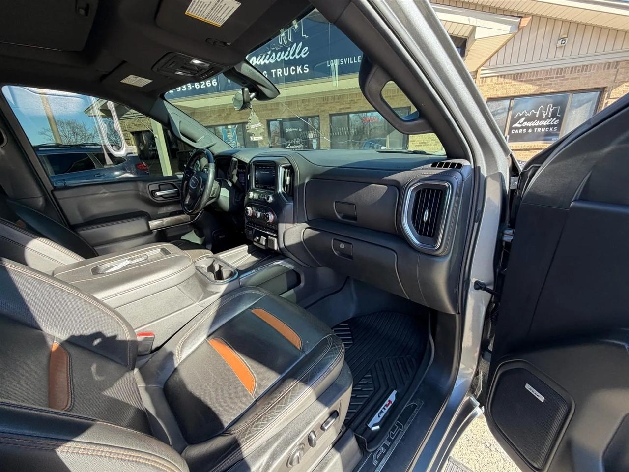 GMC Sierra 1500 4WD Crew Cab 147" AT4 2020