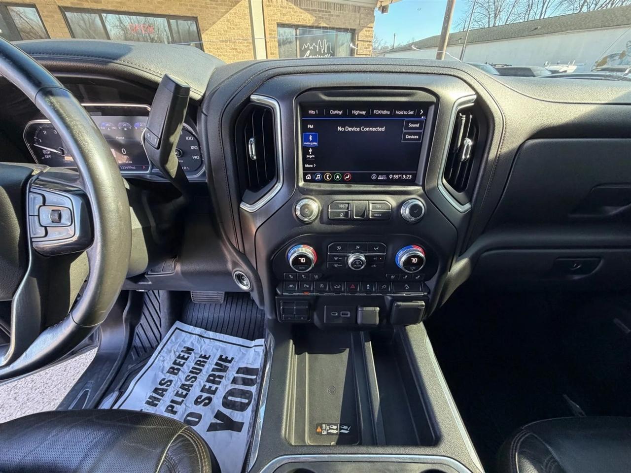 GMC Sierra 1500 4WD Crew Cab 147" AT4 2020