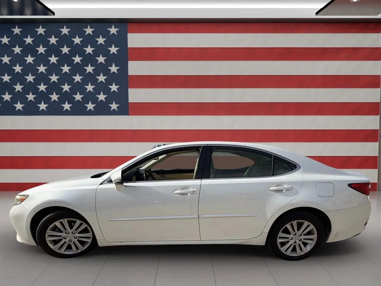 Lexus ES 350 4dr Sdn 2013