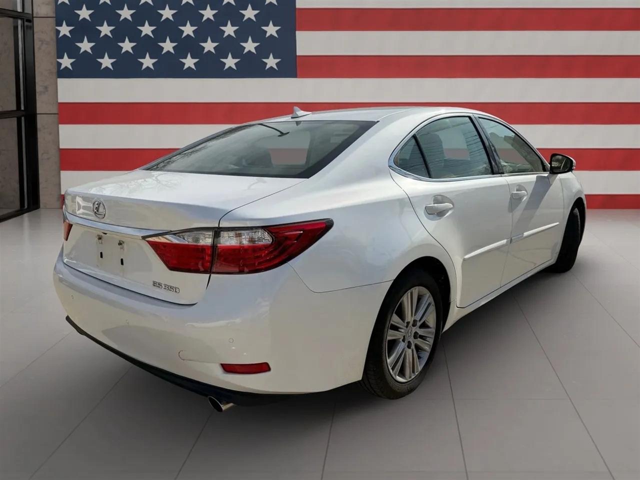 Lexus ES 350 4dr Sdn 2013