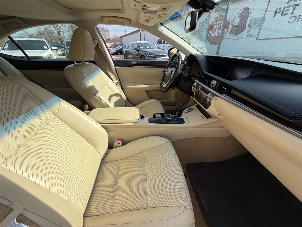Lexus ES 350 4dr Sdn 2013