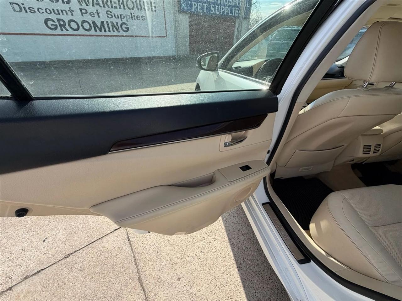 Lexus ES 350 4dr Sdn 2013