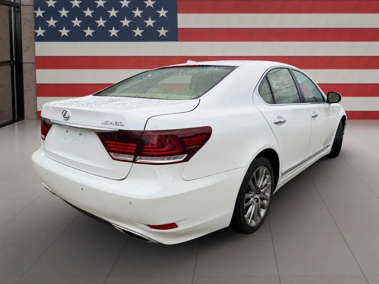 Lexus LS 460 4dr Sdn RWD 2014