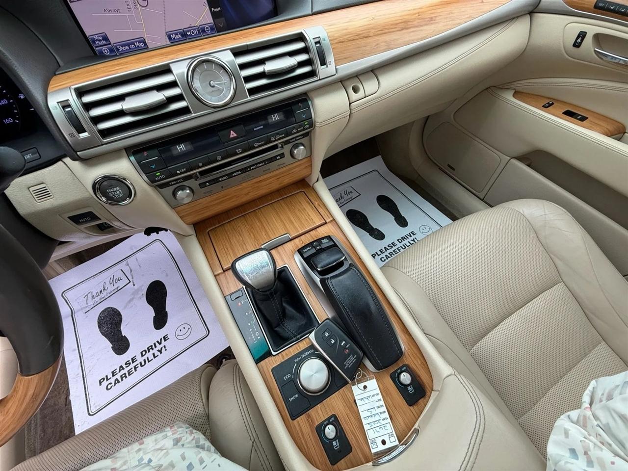 Lexus LS 460 4dr Sdn RWD 2014