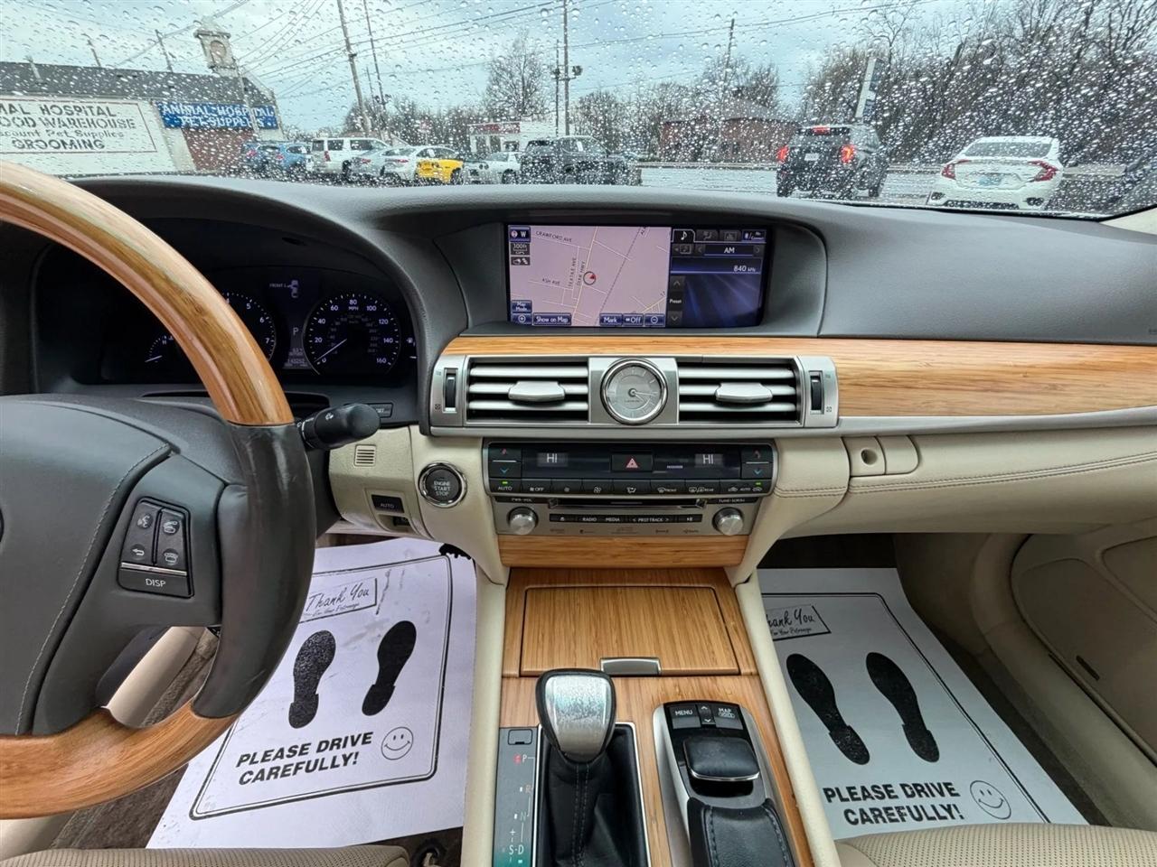 Lexus LS 460 4dr Sdn RWD 2014