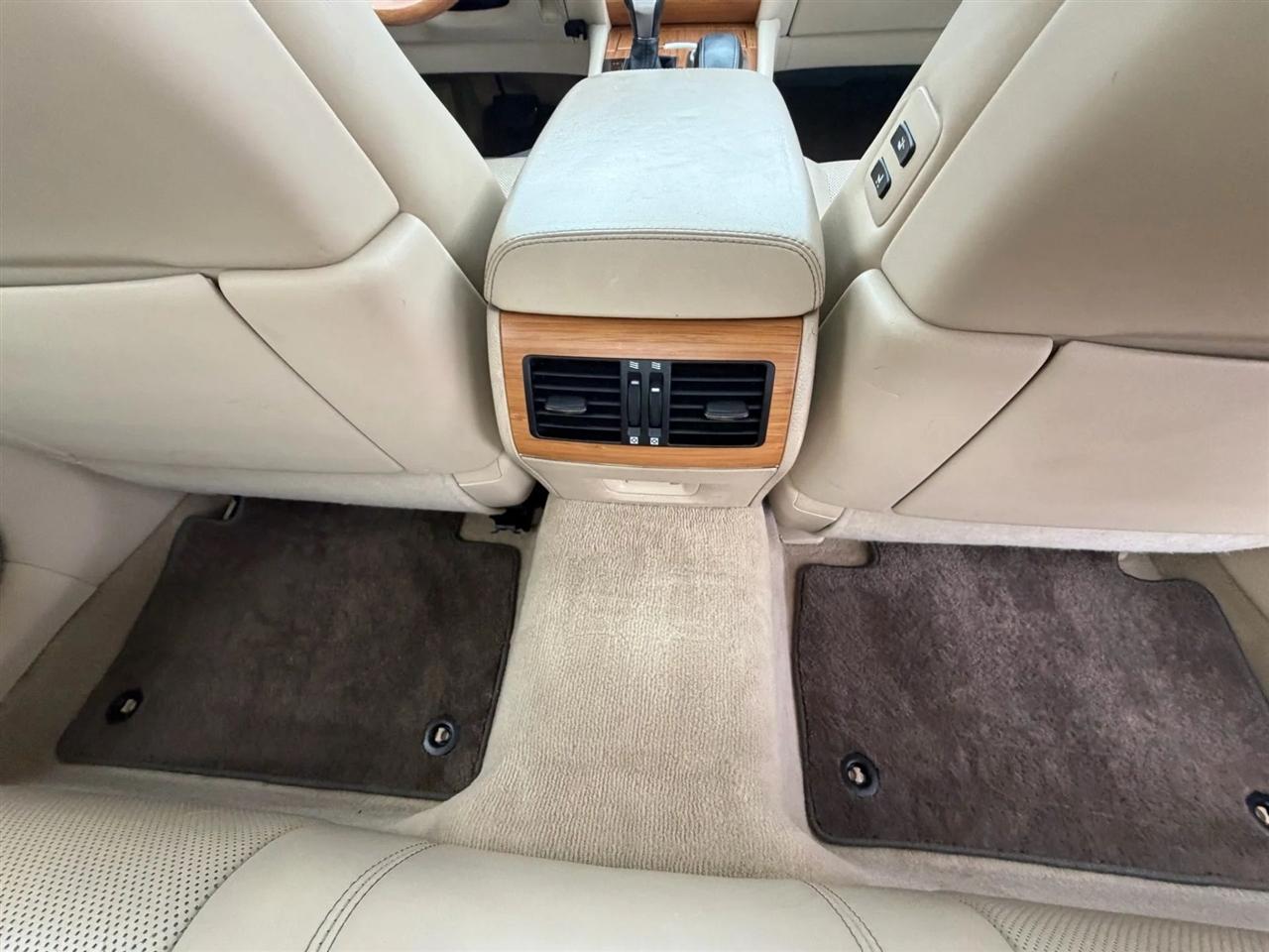 Lexus LS 460 4dr Sdn RWD 2014