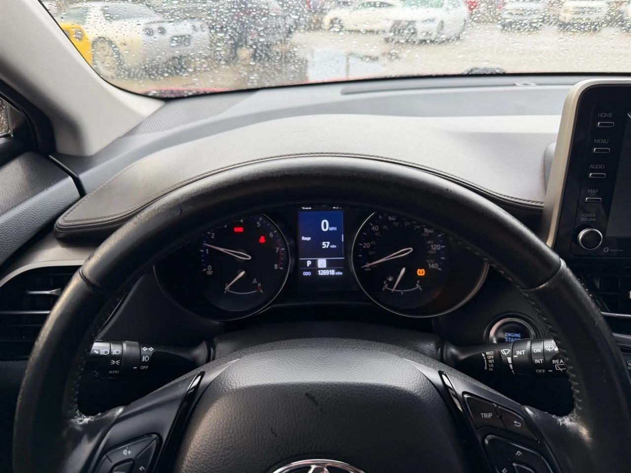 Toyota C-HR Nightshade FWD (Natl) 2021