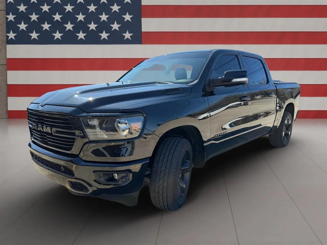 RAM 1500 Big Horn/Lone Star 4x4 Crew Cab 5'7" Box 2019