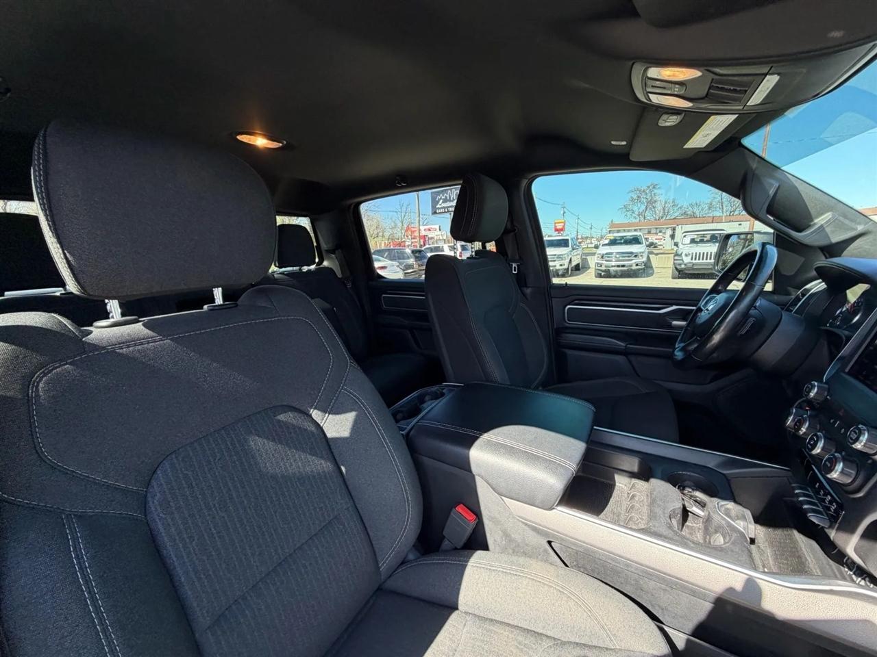 RAM 1500 Big Horn/Lone Star 4x4 Crew Cab 5'7" Box 2019