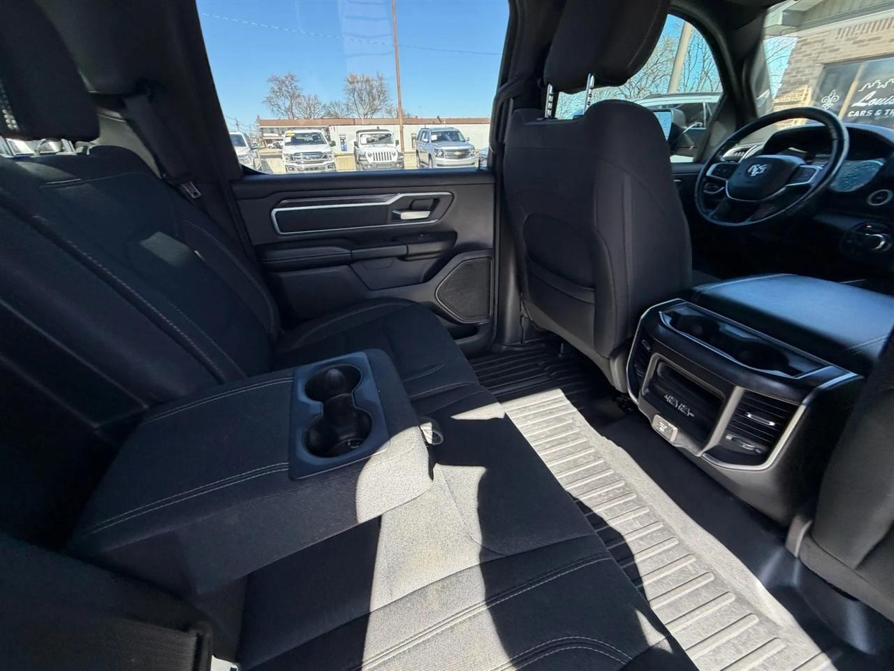 RAM 1500 Big Horn/Lone Star 4x4 Crew Cab 5'7" Box 2019