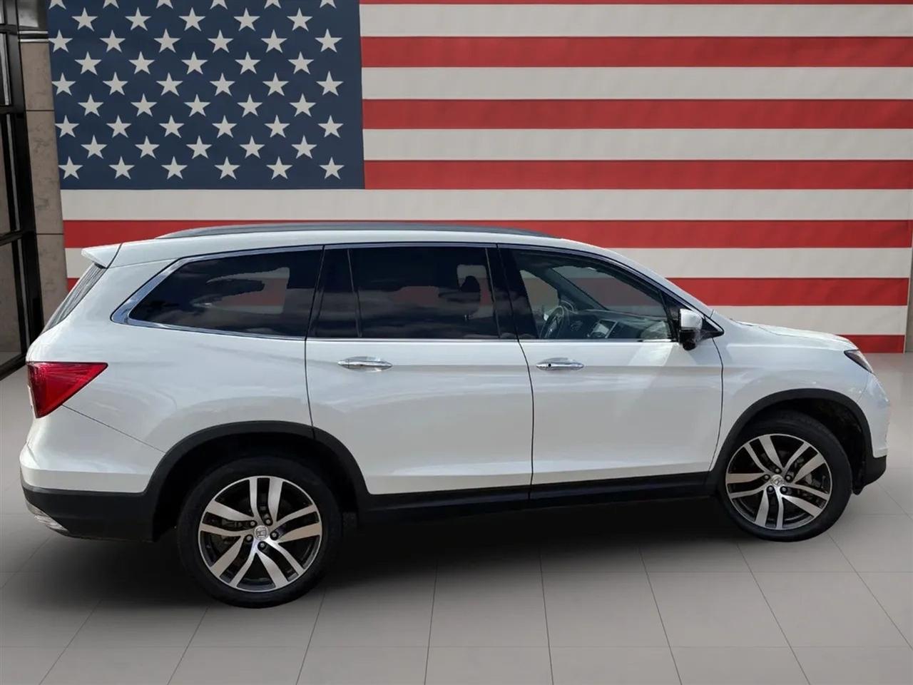 Honda Pilot Touring 2WD 2018