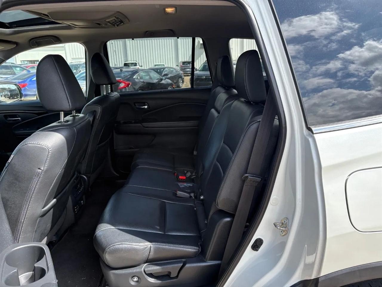 Honda Pilot Touring 2WD 2018