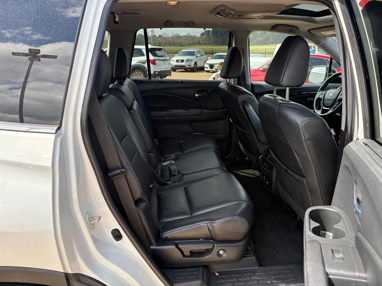 Honda Pilot Touring 2WD 2018