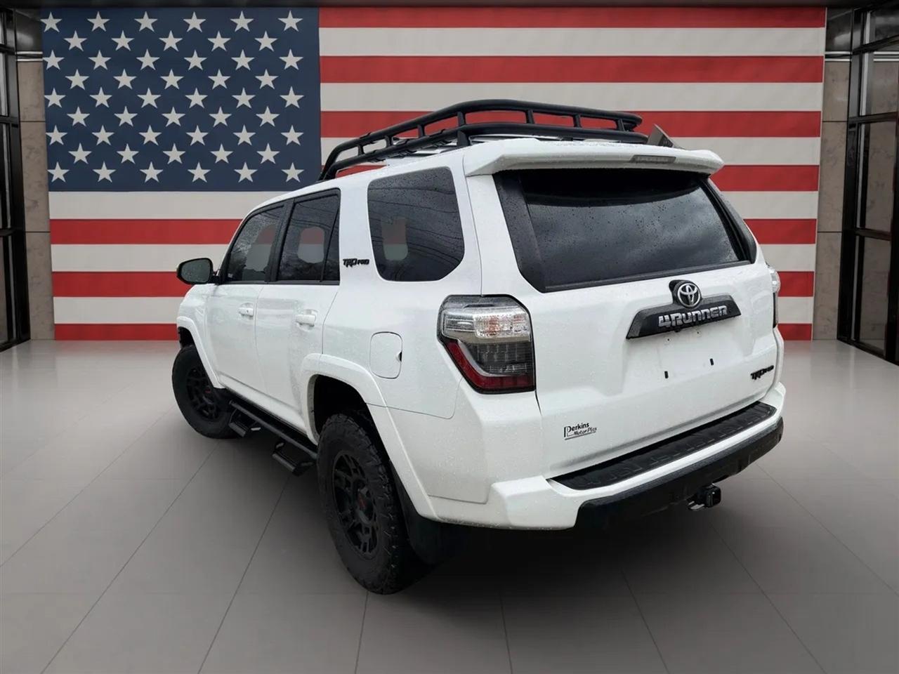 Toyota 4Runner TRD Off Road Premium 4WD (Natl) 2020
