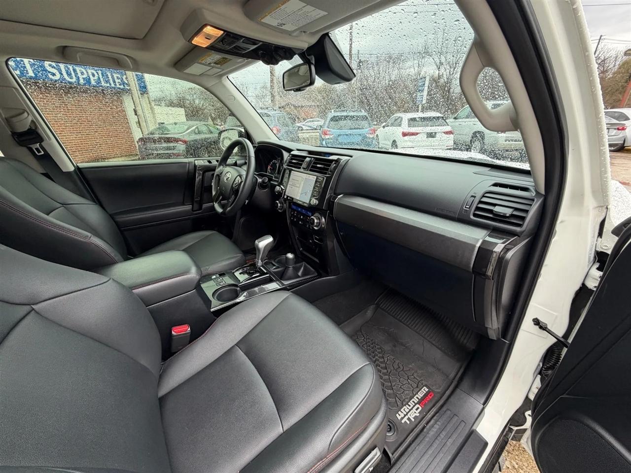 Toyota 4Runner TRD Off Road Premium 4WD (Natl) 2020