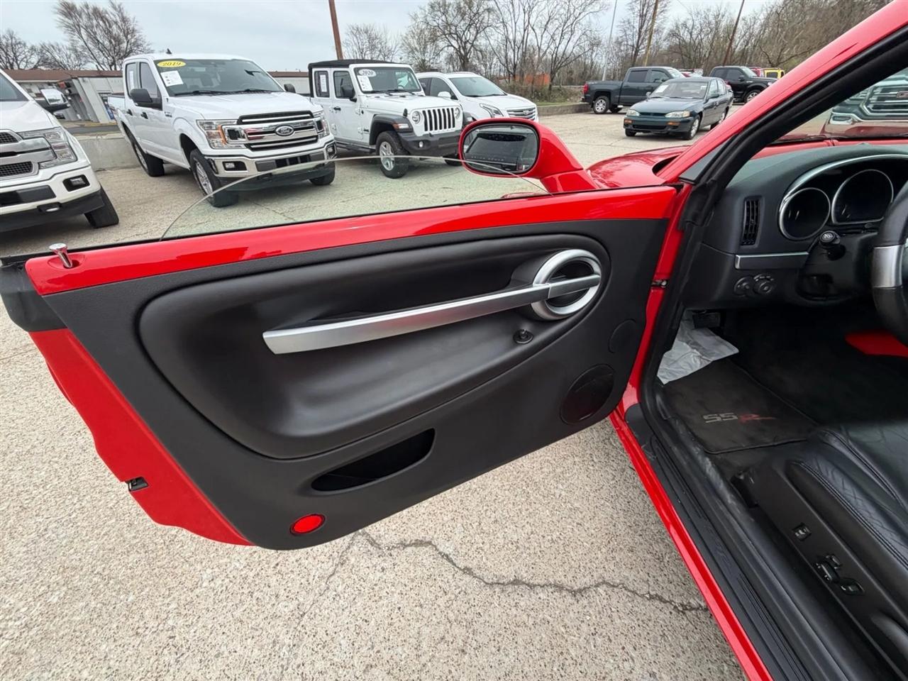 Chevrolet SSR Reg Cab 116.0" WB LS 2004