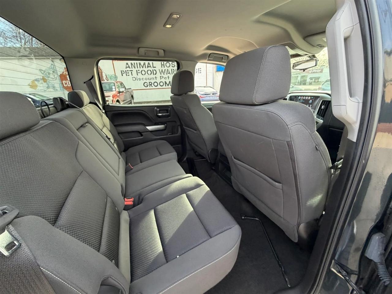 Chevrolet Silverado 1500 4WD Crew Cab 143.5" LT w/1LT 2017