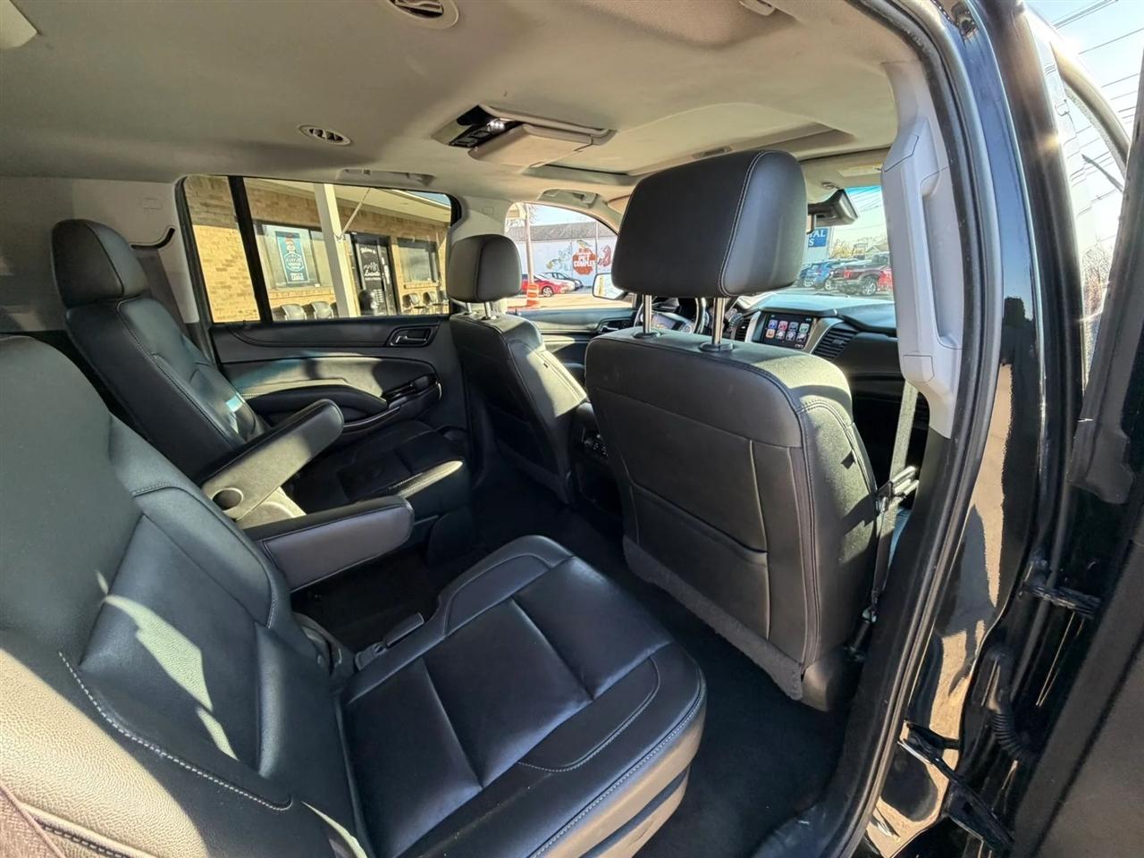 Chevrolet Suburban LT 2017