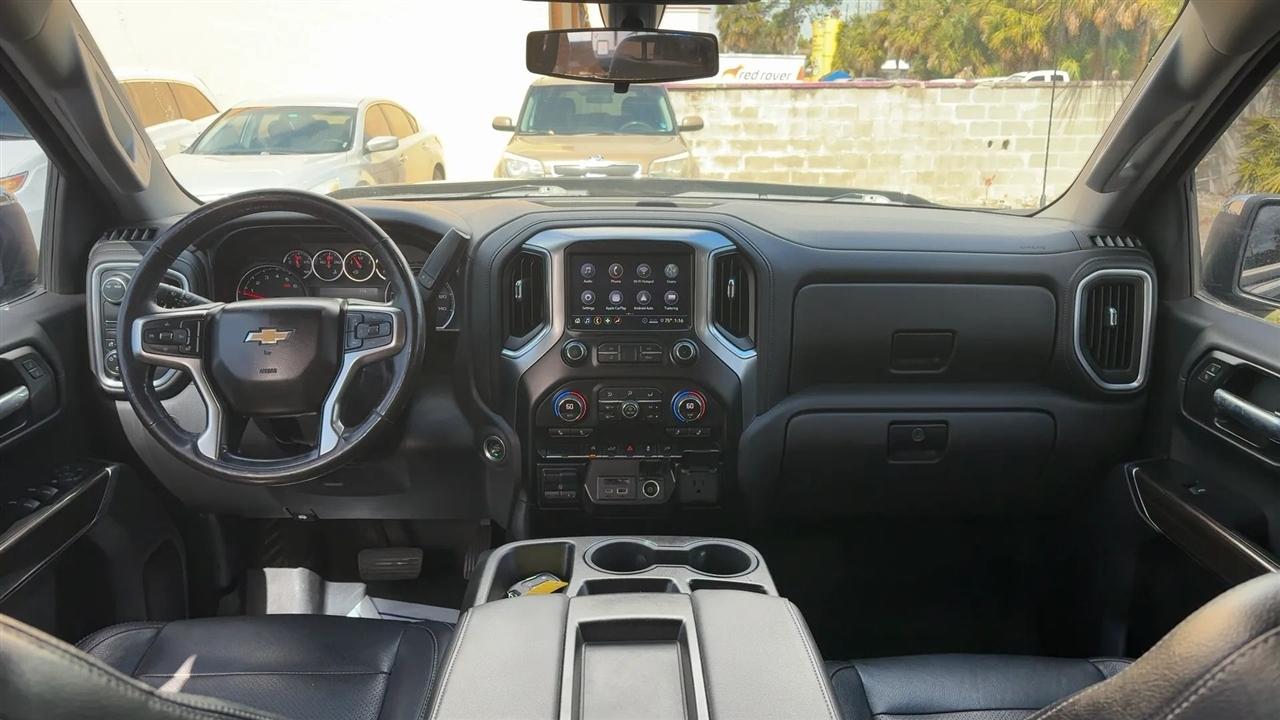 Chevrolet Silverado 1500 2WD Crew Cab 147" LT 2020