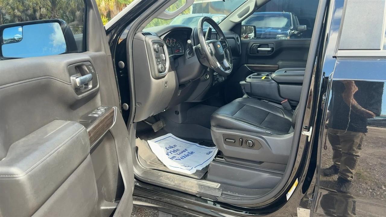 Chevrolet Silverado 1500 2WD Crew Cab 147" LT 2020