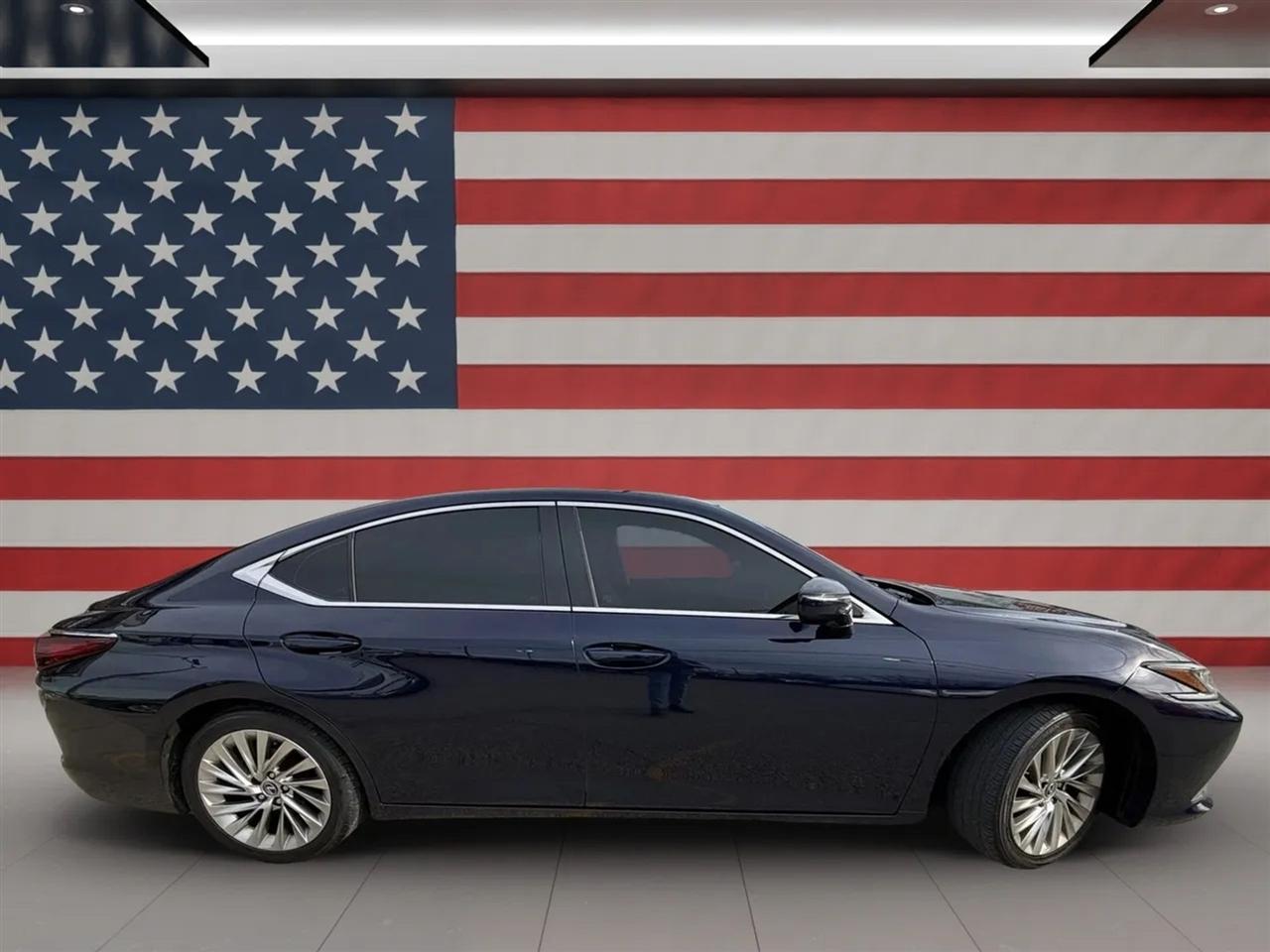 Lexus ES ES 350 Luxury FWD 2020