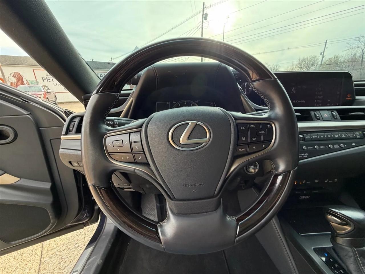 Lexus ES ES 350 Luxury FWD 2020