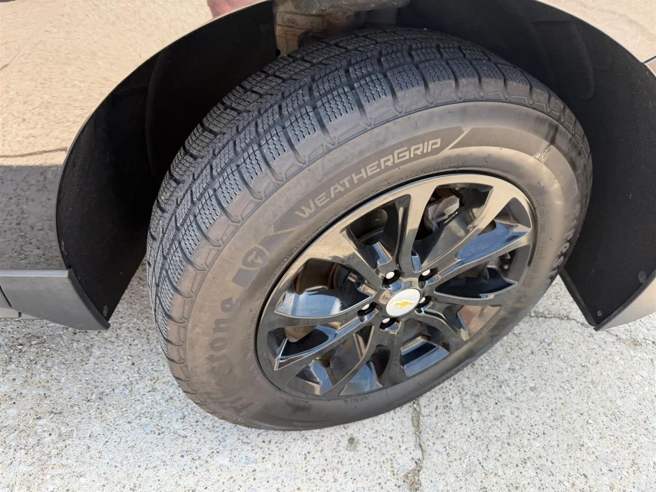 Chevrolet Equinox AWD 4dr LT w/2FL 2019