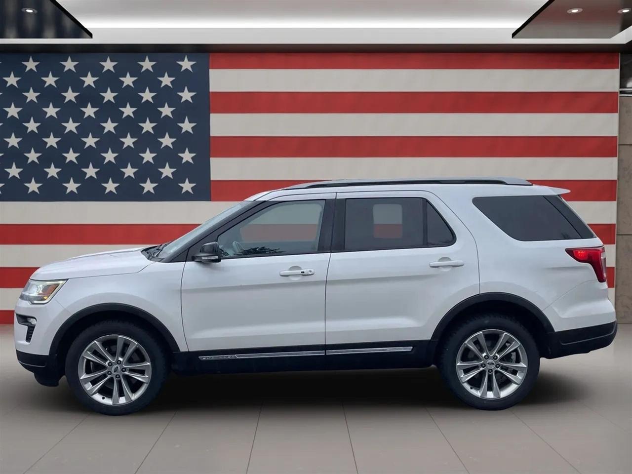Ford Explorer XLT 4WD 2018