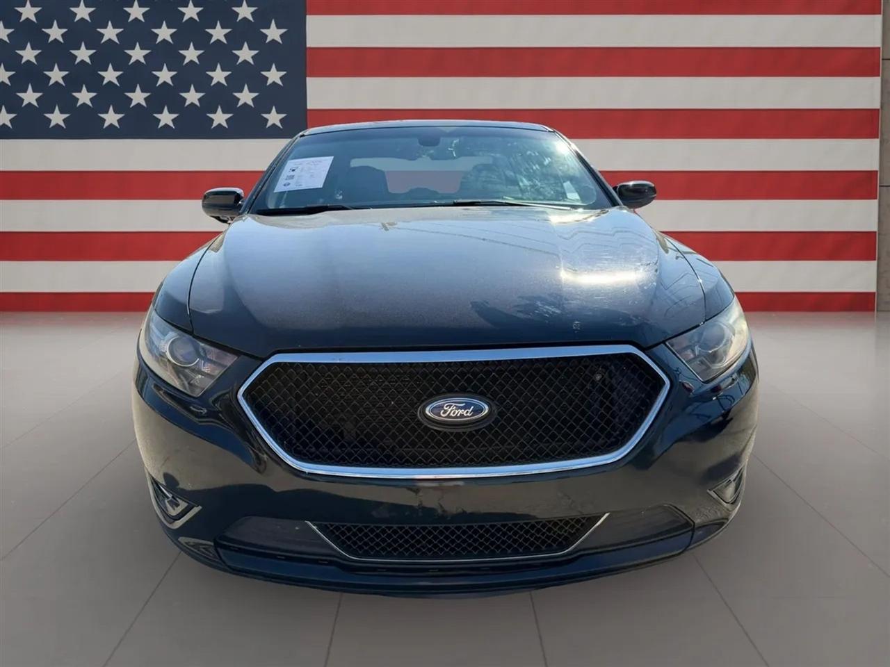 Ford Taurus 4dr Sdn SHO AWD 2014