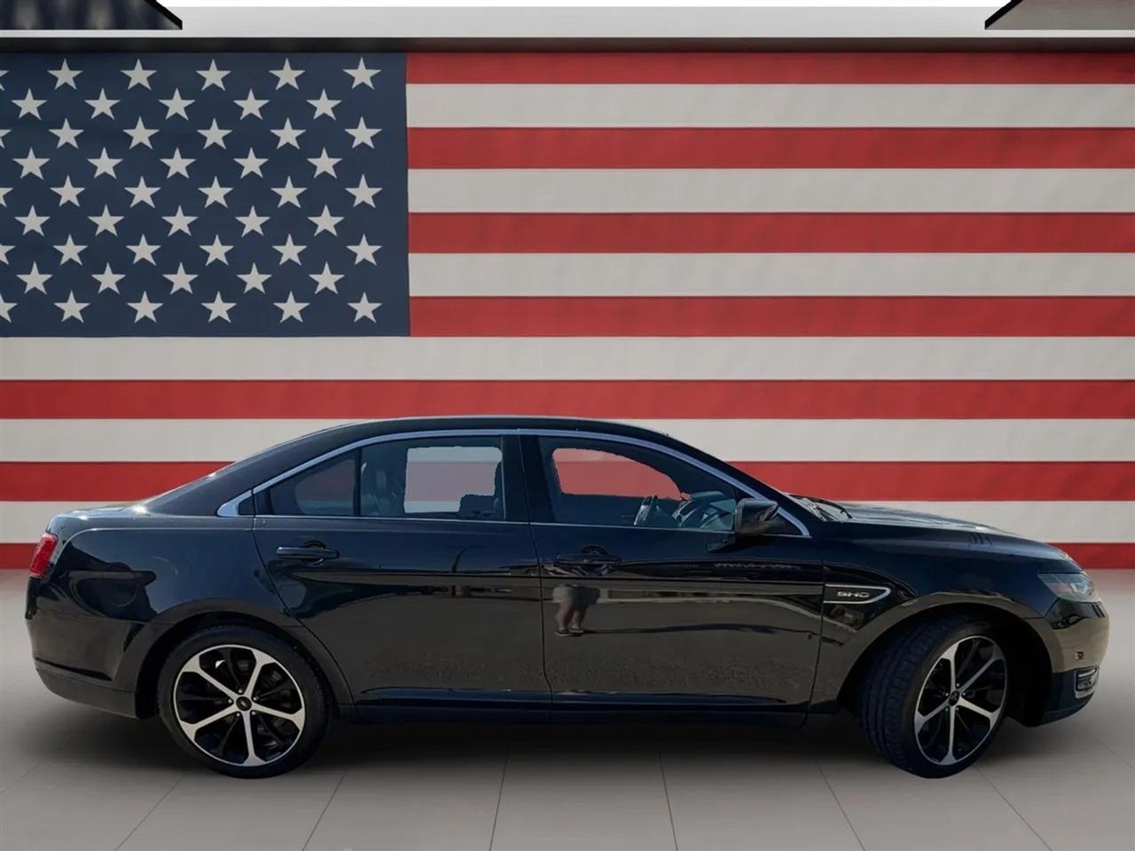 Ford Taurus 4dr Sdn SHO AWD 2014