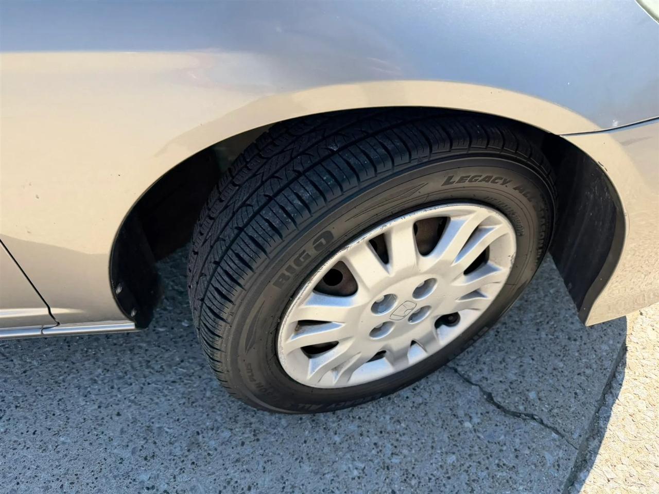 Honda Civic Sdn LX AT 2005