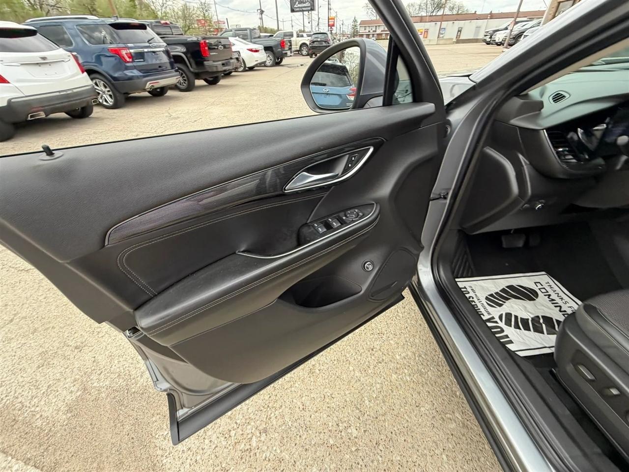 Buick Envision FWD 4dr Preferred 2021